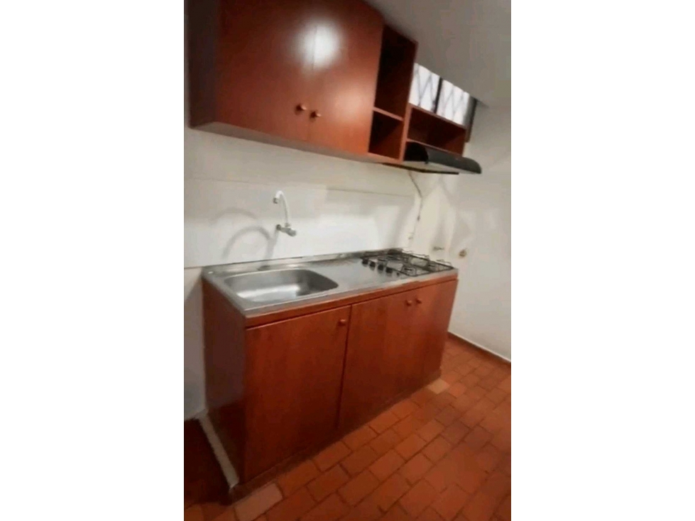 Vendo apartamentol norte de cali barrio torres de confandi 1er piso — foto 6