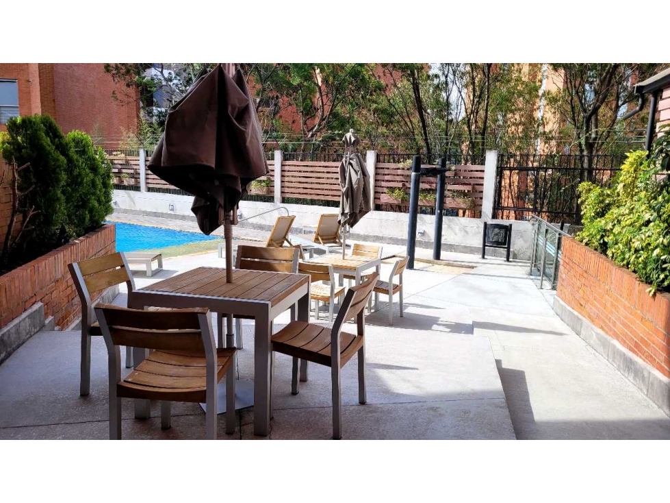 VENDO amplio apartamento duplexen el barrio ArboledaA