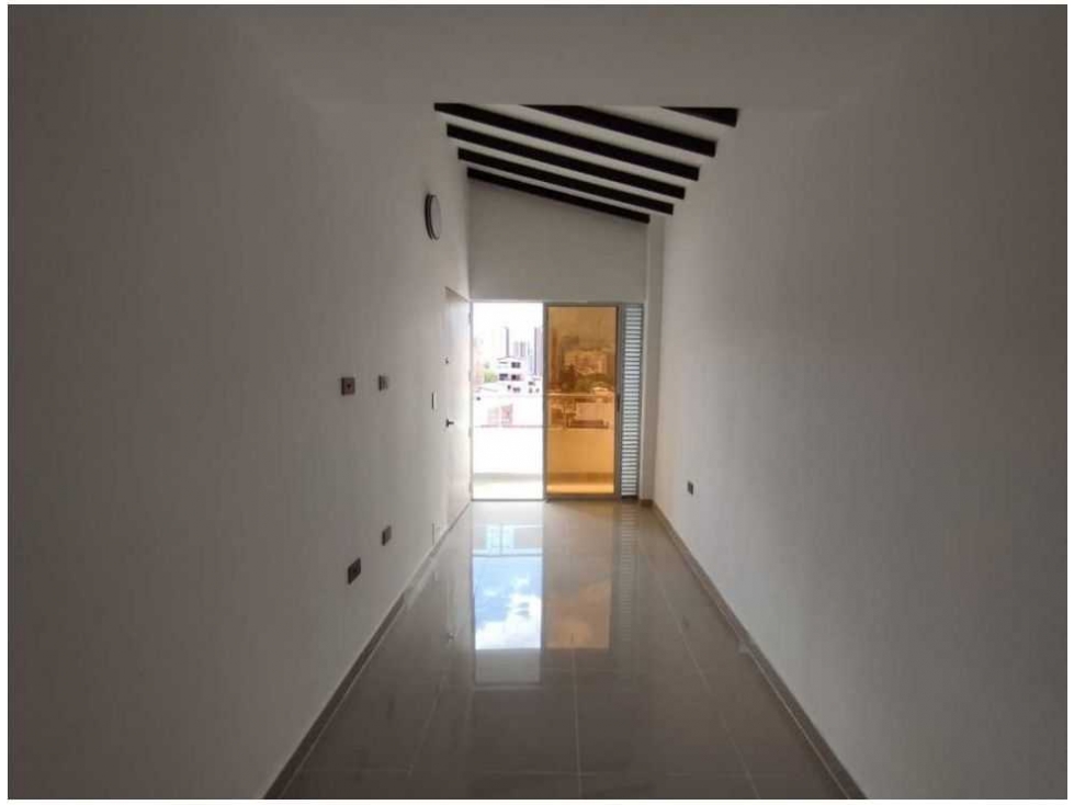 VENDO APARTAESTUDIO PISO 5 ACCESO POR ESCALAS CABAÑAS BELLO — foto 6