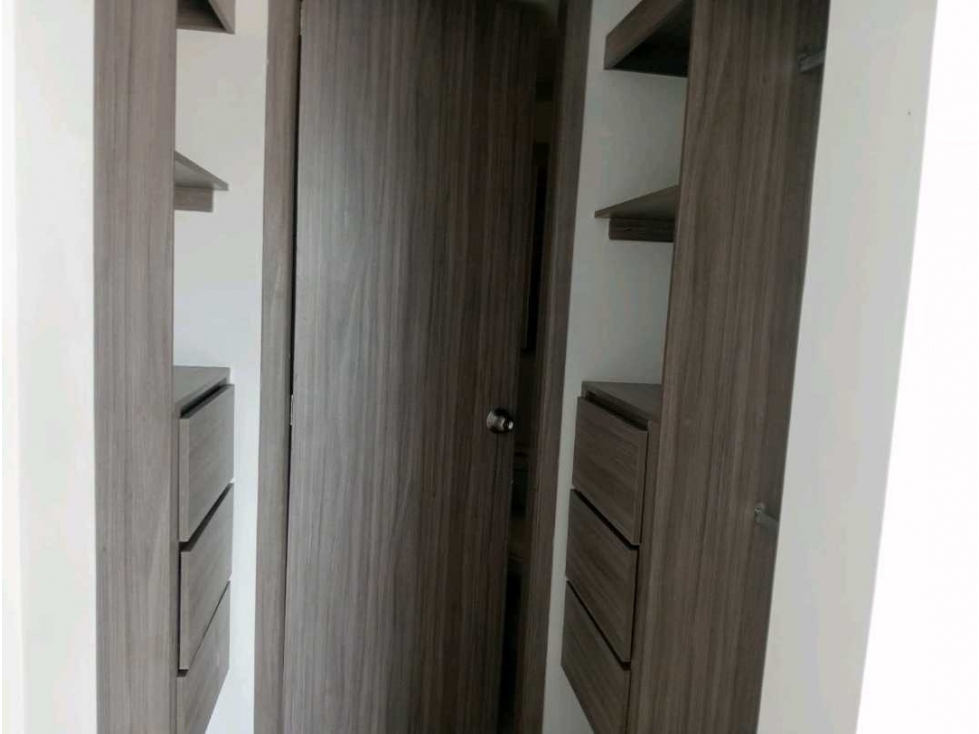 Vendo apartmento norte de cali barrio la flora una alcoba — foto 6