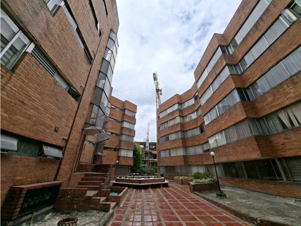 VENDO APTO 5TO PISO CONJUNTO.RESIDECIAL LOS ALMENDROS AV BOY BOGOTA