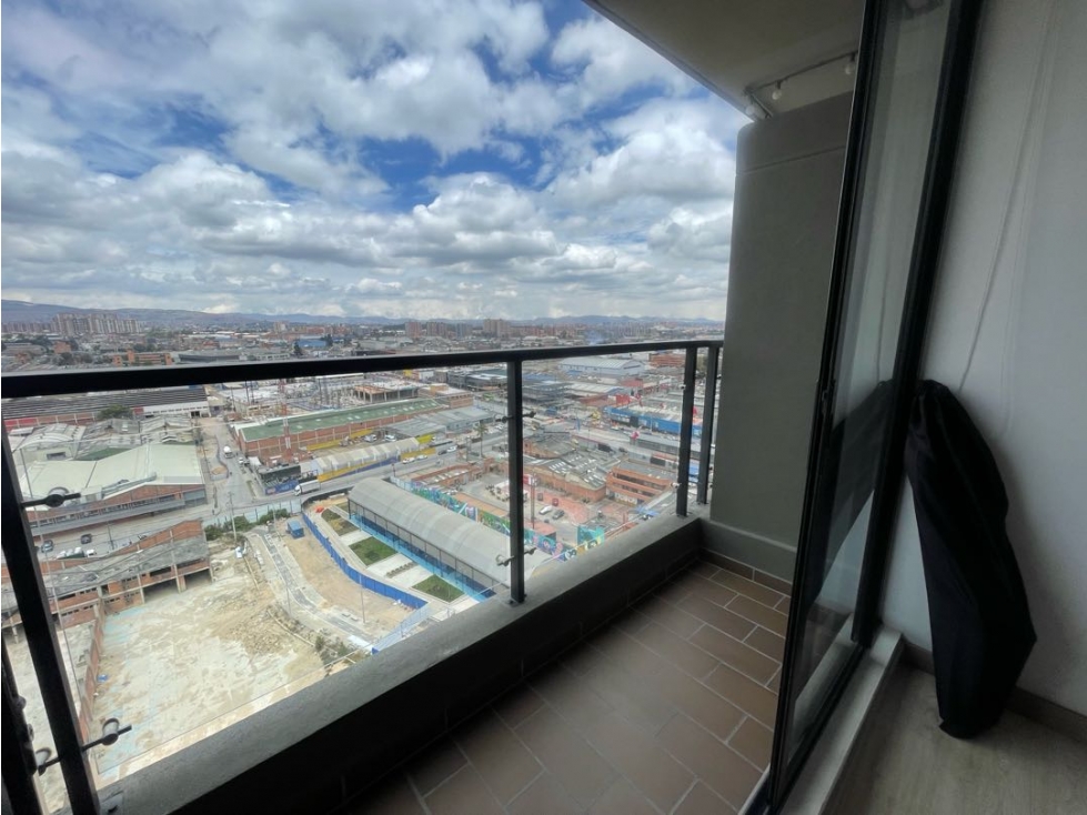 Vendo apto Ciudad Salitre + 3 hab + 78 m2 + balcón+ piso 21 — foto 4
