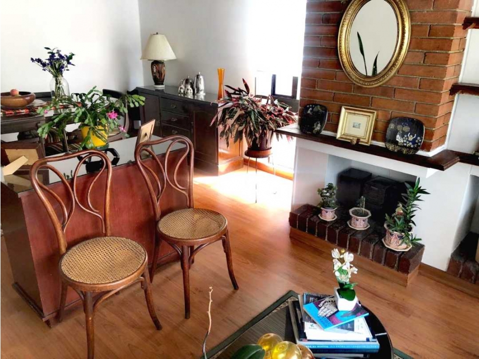 VENDO APTO CLÅSICO EN SANTA ANA ORIENTAL — foto 3