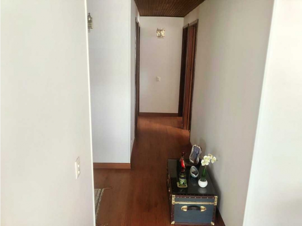 VENDO APTO CLÅSICO EN SANTA ANA ORIENTAL — foto 5