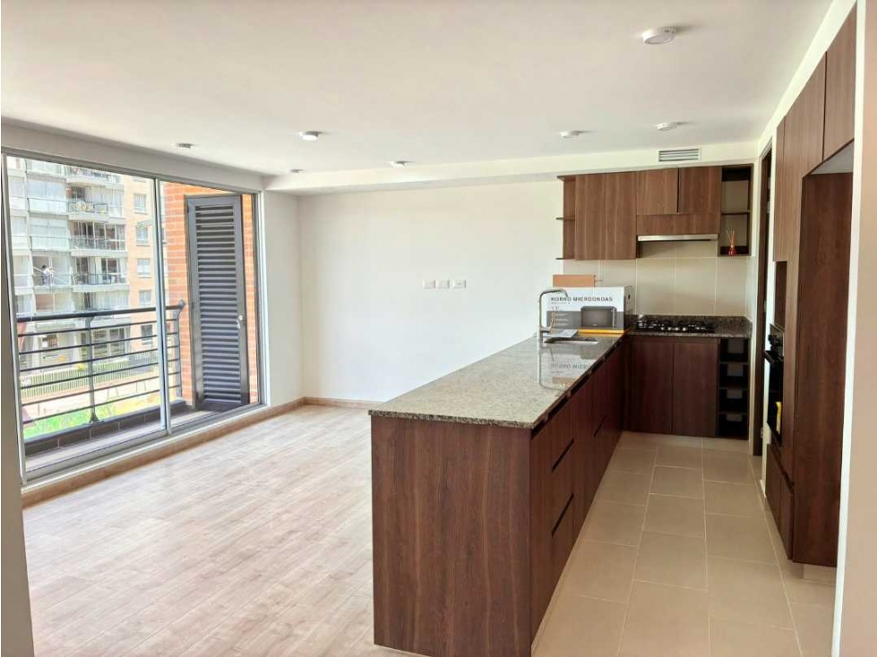 VENDO APTO CLUB HOUSE EN LA FELICIDAD PARA ESTRENAR