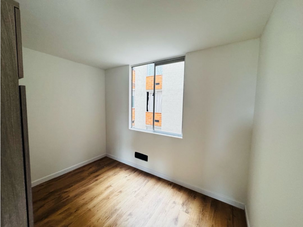 VENDO APARTAMENTO EN SUBA COLINAS DEL PINAR. Bogotá — foto 3