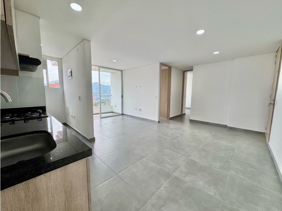 Vendo apto con impresionante vista en Sabaneta! Tiene licencia para re — foto 3