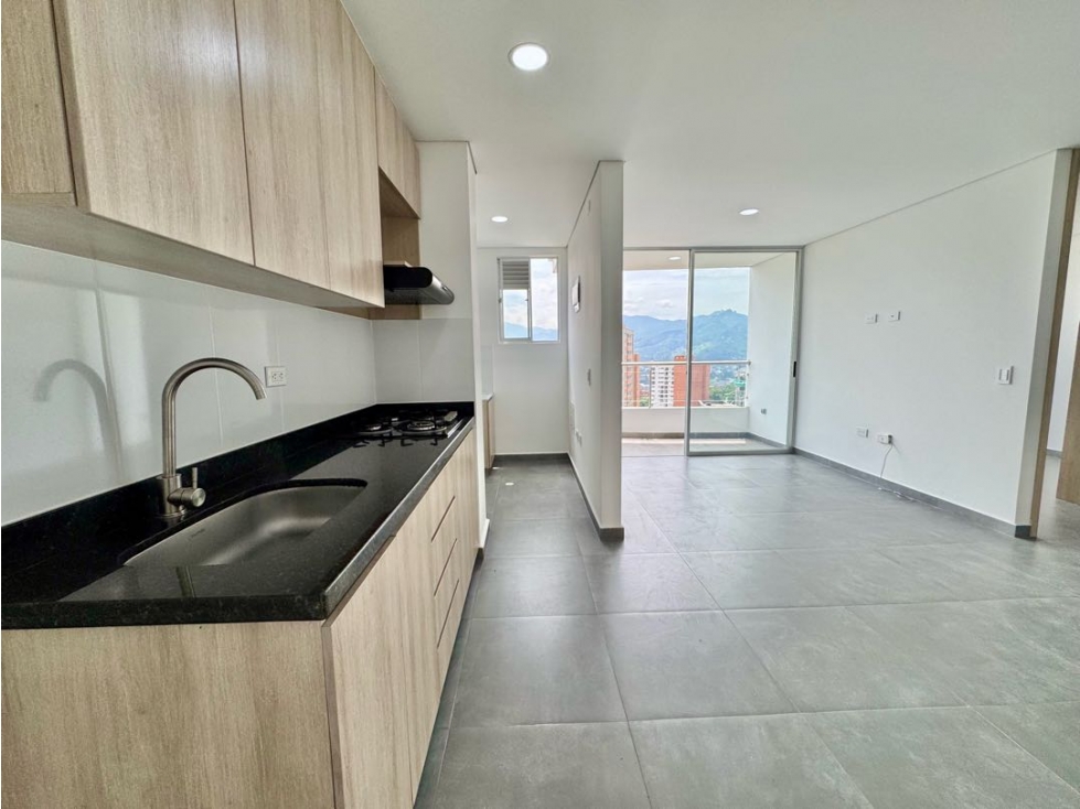 Vendo apto con impresionante vista en Sabaneta! Tiene licencia para re — foto 4