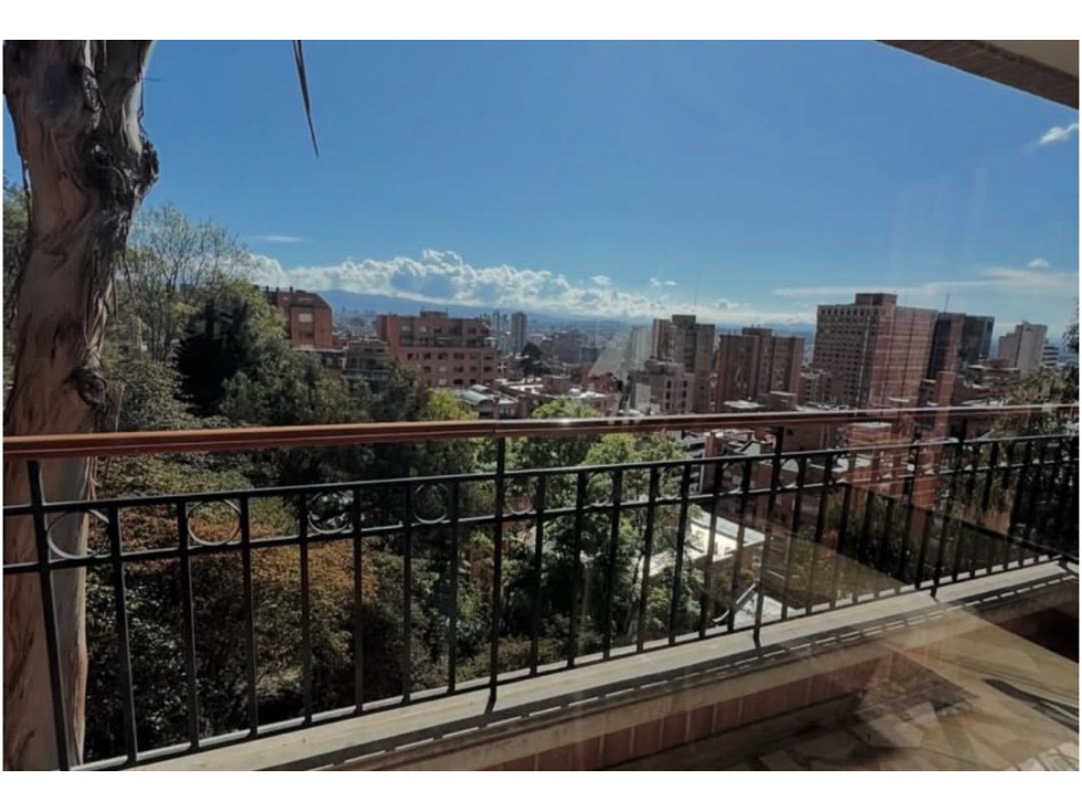 Vendo apto de un piso en Rosales costado occidental — foto 2
