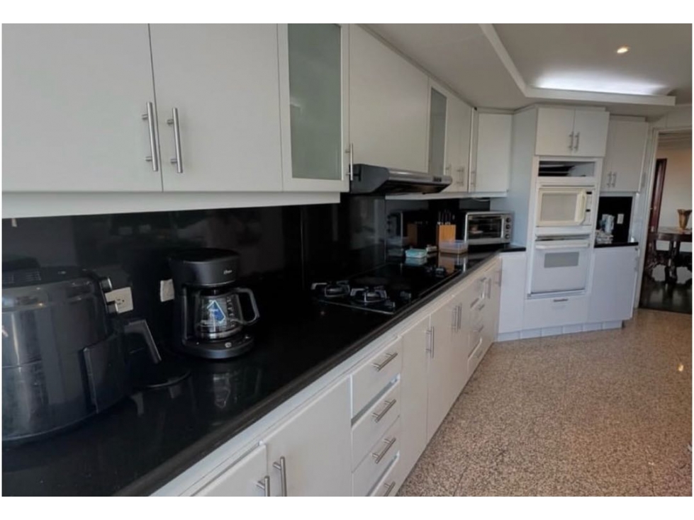 Vendo apto de un piso en Rosales costado occidental — foto 3