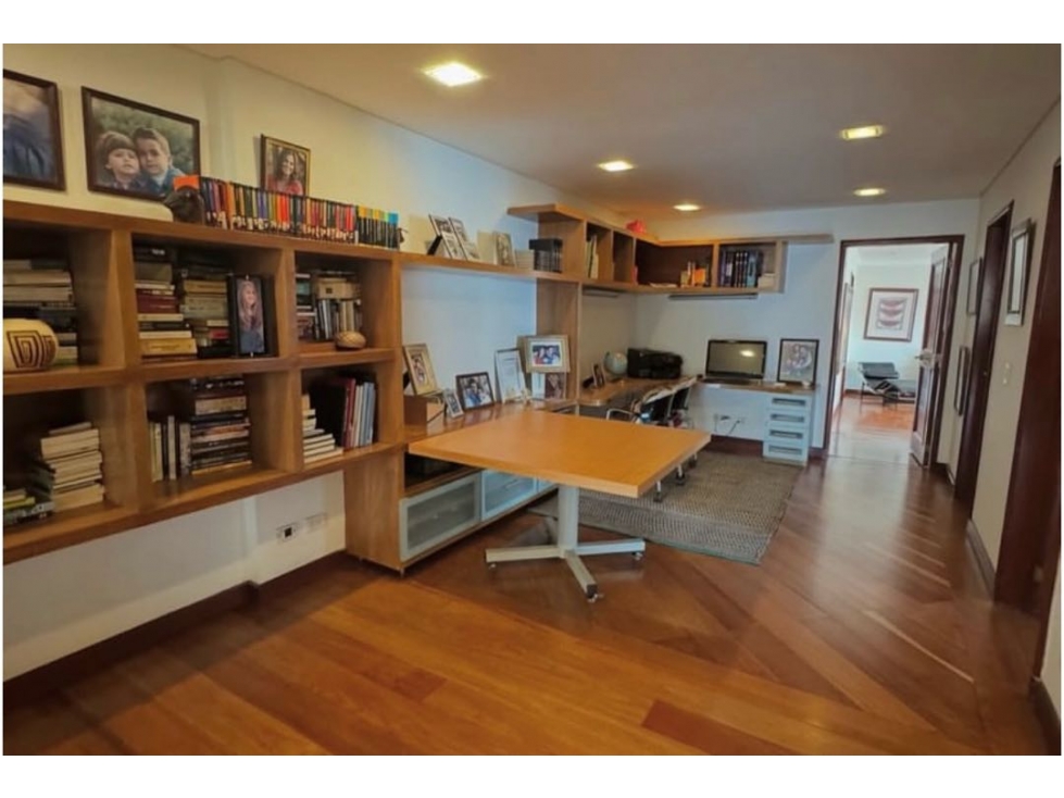 Vendo apto de un piso en Rosales costado occidental — foto 5