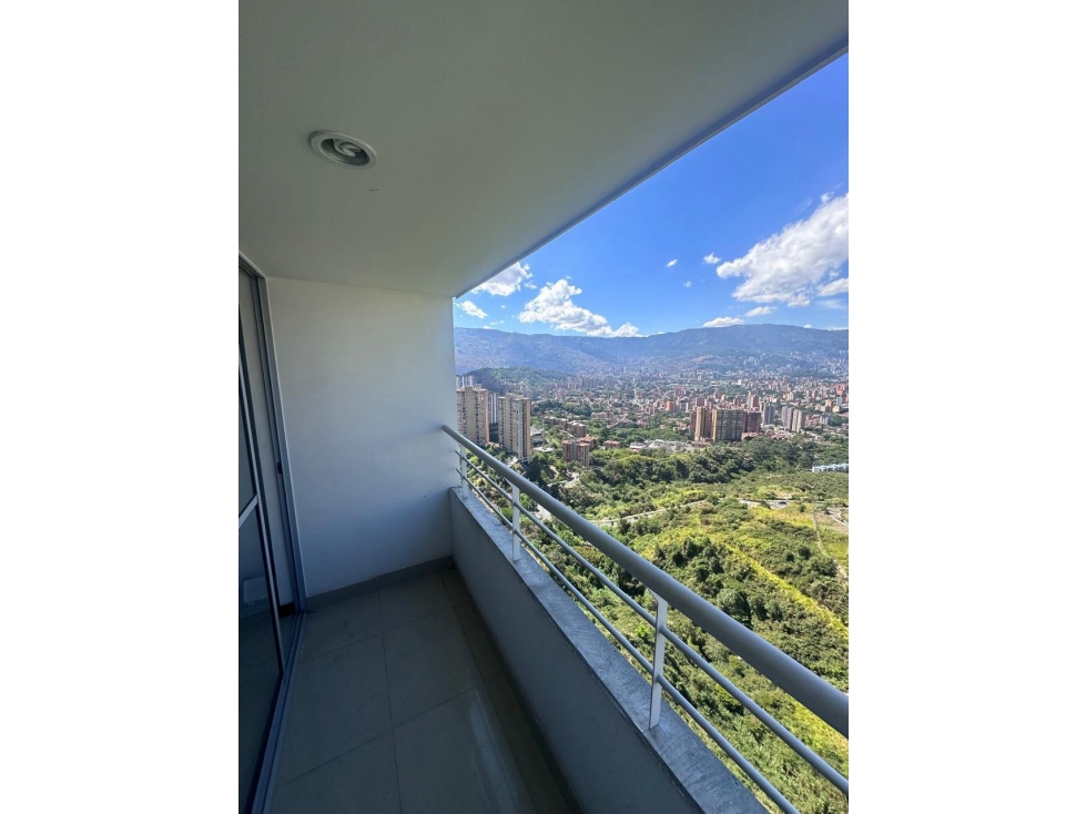Vendo apto en Calasanz