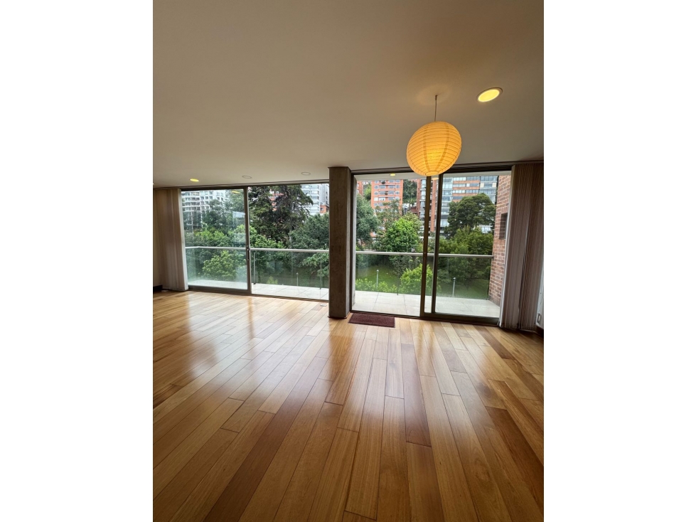 Vendo apto en chico frente a parque. Hermosa vista — foto 2