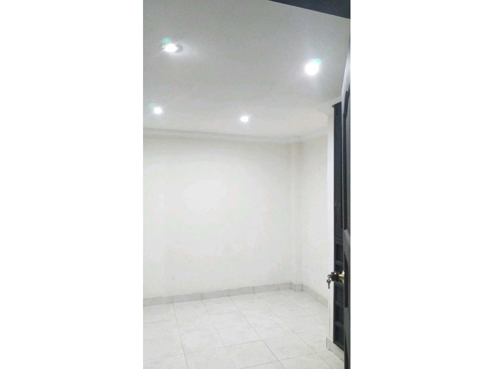 VENDO APTO EN EL BARRIO LA CAÑADA — foto 3