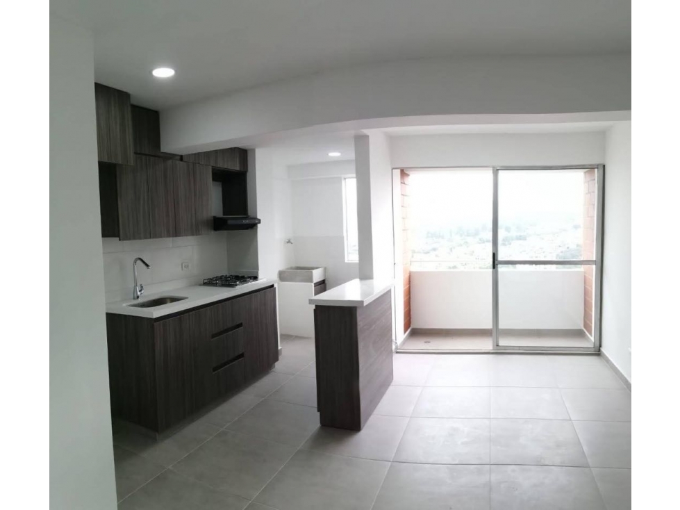 VENDO APTO EN ITAGÜI CON HERMOSA VISTA