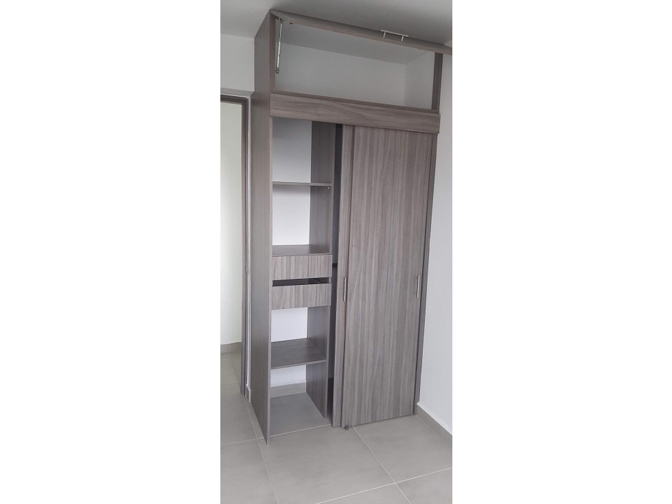 VENDO APTO EN ITAGÜI CON HERMOSA VISTA — foto 5