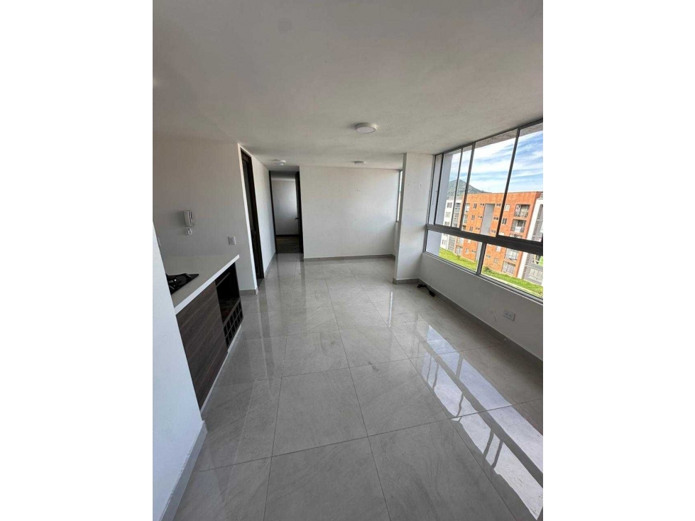 VENDO APTO EN LA CEJA $285MM AREA 49.5OMT2 5TO PISO CON ASCENSOR 2HABI