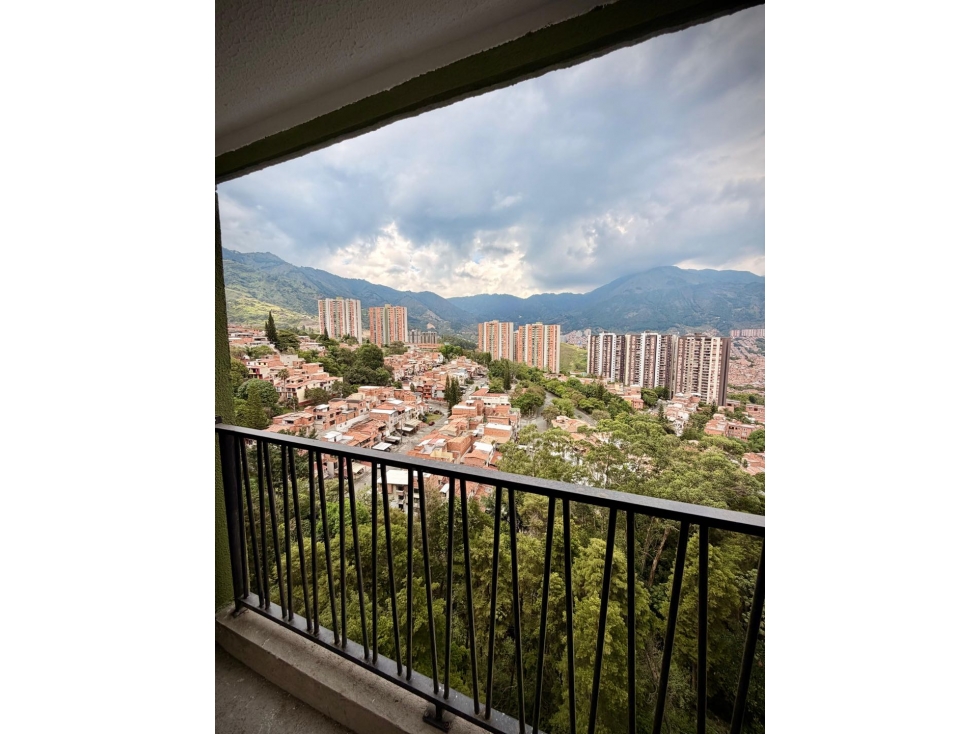 VENDO APTO EN LOS PUERTOS OBRA GRIS — foto 2