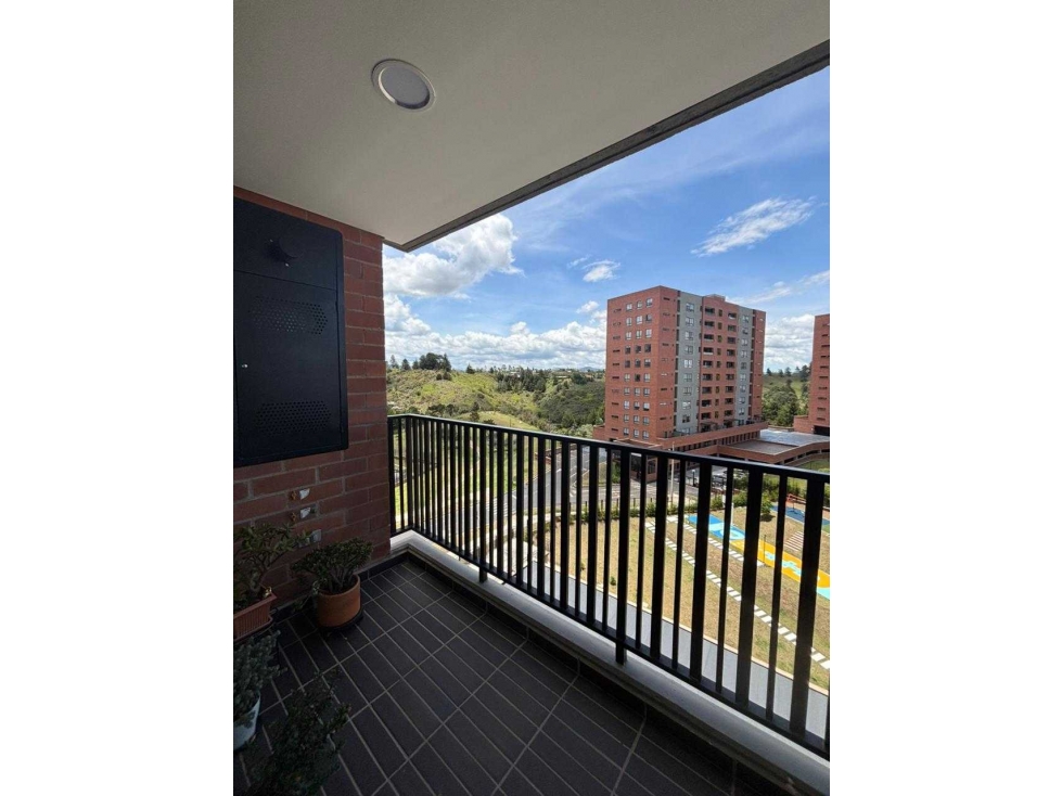 VENDO APTO EN RIONEGRO $525MM ÁREA60MT2 PISO8 2HABIT 2BAÑOS 1 PARQUEAD — foto 2
