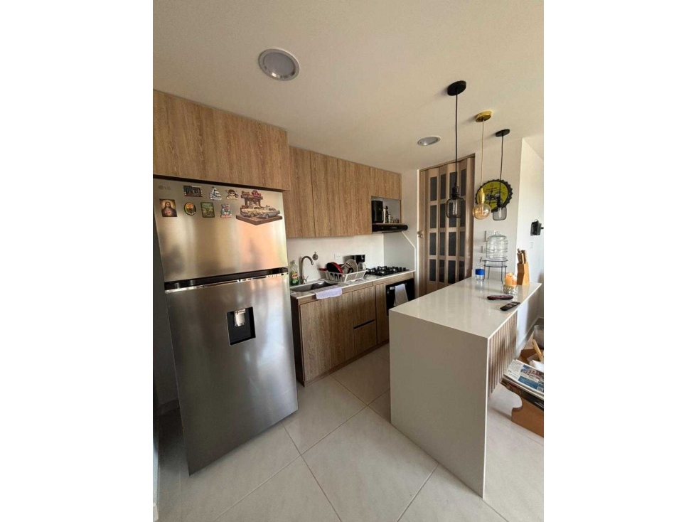 VENDO APTO EN RIONEGRO $525MM ÁREA60MT2 PISO8 2HABIT 2BAÑOS 1 PARQUEAD — foto 4