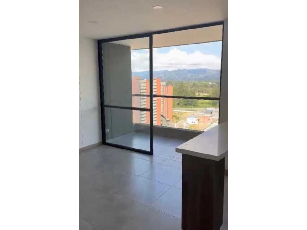 Vendo Apto En Rionegro 79.63 Mtrs,$ 635