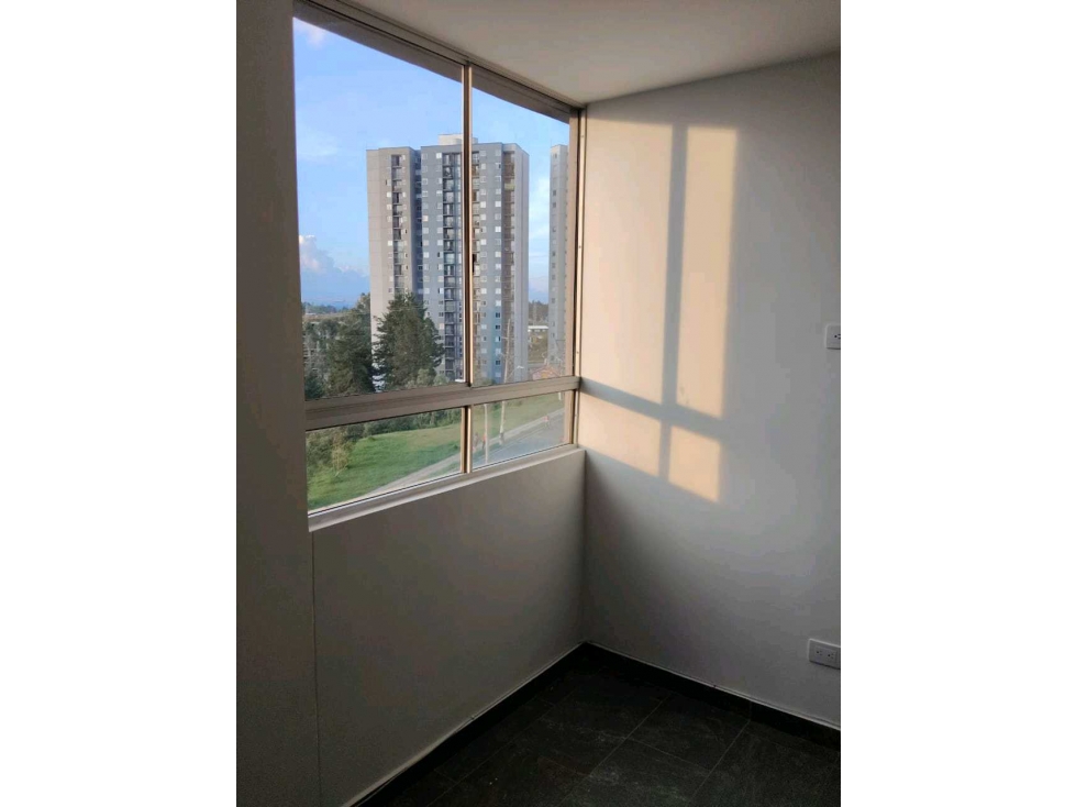 VENDO APTO EN RIONEGRO FONTIBON$340MM AREA 50MT2 PISO 5 2HABIT 2 BAÑOS
