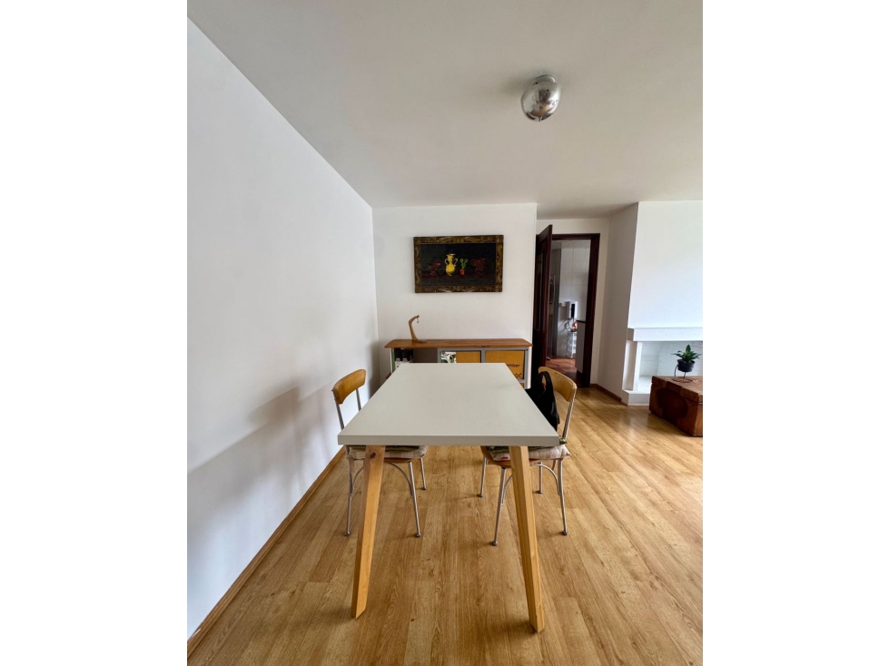 Vendo apto en Santa Bárbara con excelente luz y vista a los cerros — foto 3