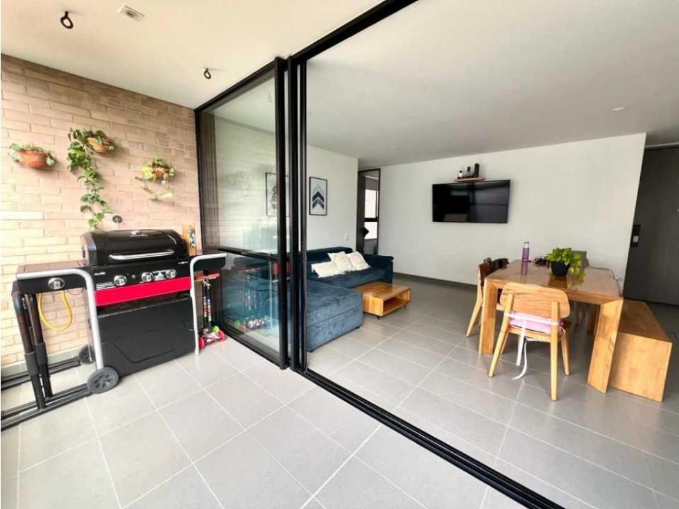 Vendo Apto Envigado Brujas Área 103 Mtrs, $850 — foto 3