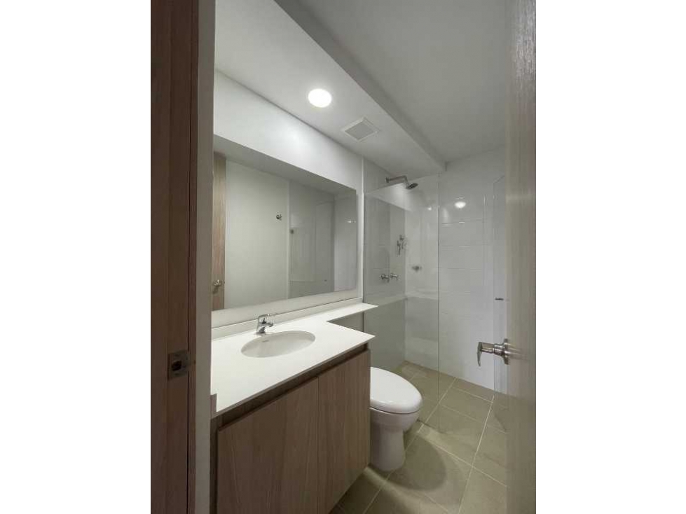 Vendo Apto Envigado Chigui Área 80.80 mtrs $680 — foto 6
