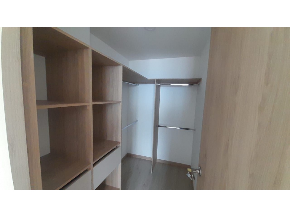 VENDO APTO ENVIGADO SECT ESCOBERO — foto 4