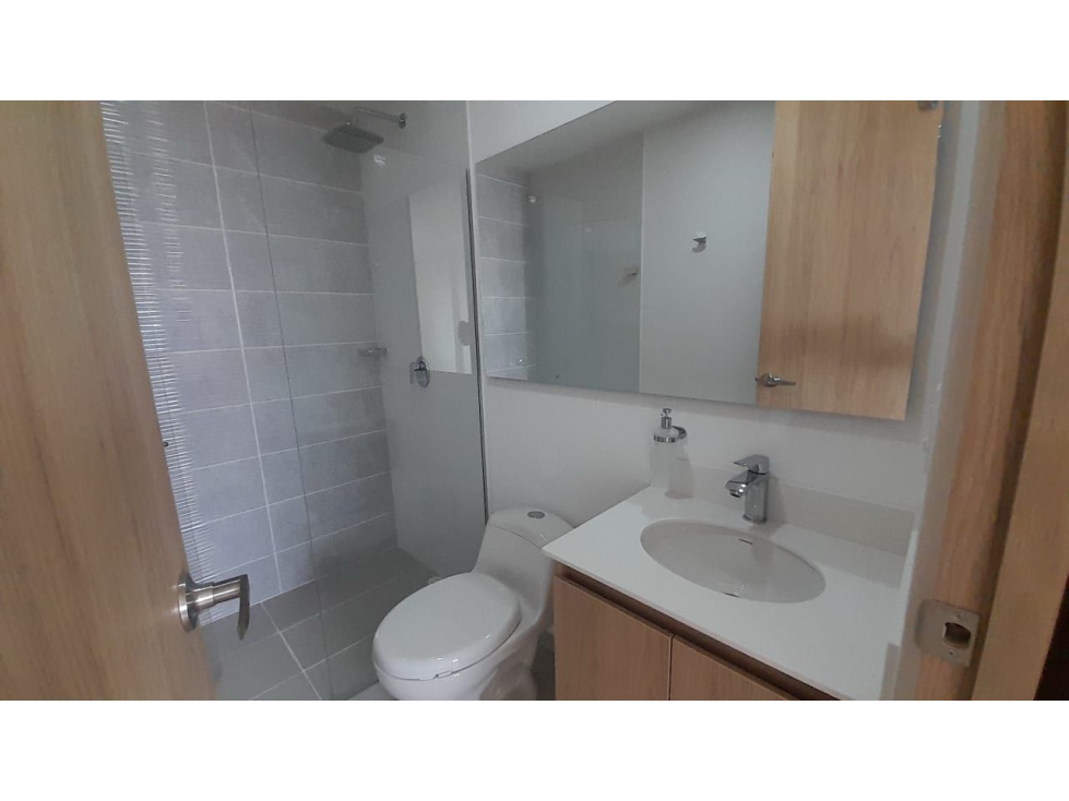 VENDO APTO ENVIGADO SECT ESCOBERO — foto 3