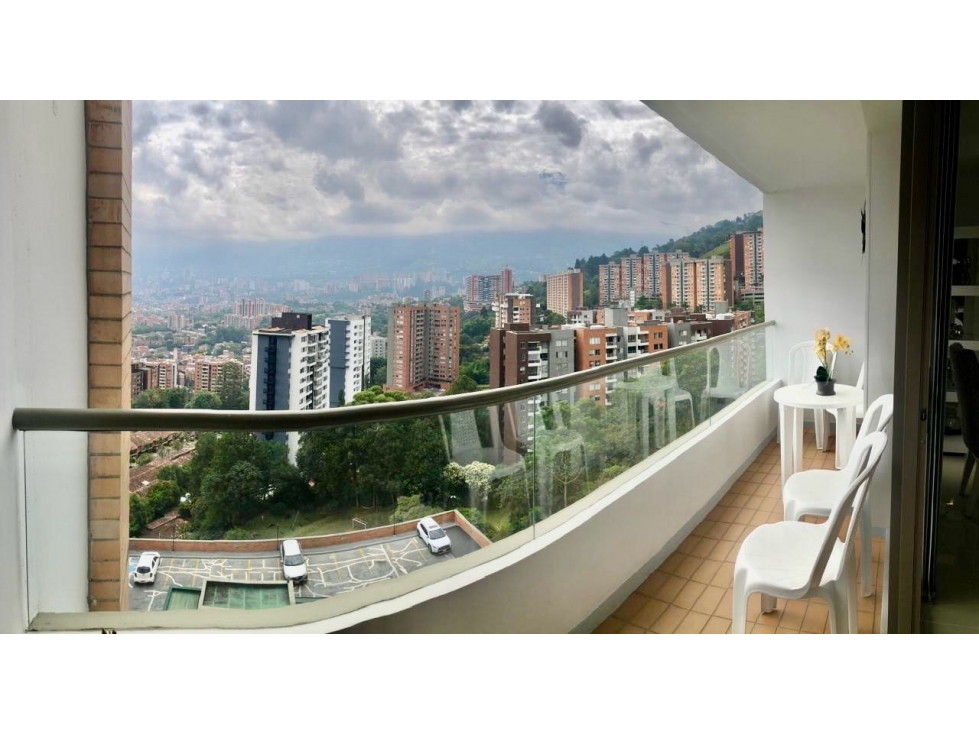 Vendo apto, Envigado sector señorial - Alto de Las flores