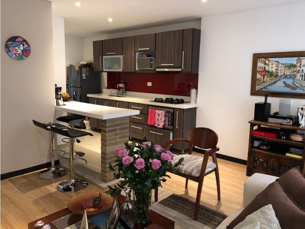 Vendo apto estudio en Santa Bárbara con todos los espacios