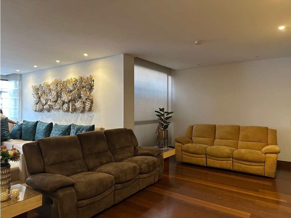 Vendo Apto EXTERIOR 4Habs- en COLINA ~260M2+150 terrazas-CLUB HOUSE-YG — foto 3