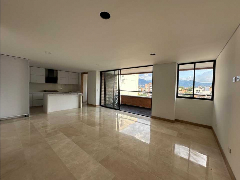 Vendo Apto Laureles Estrenar 130 Mtrs, $910