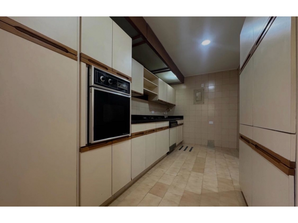 VENDO APTO PARA REFORMAR PARTE BAJA EL POBLADO — foto 6