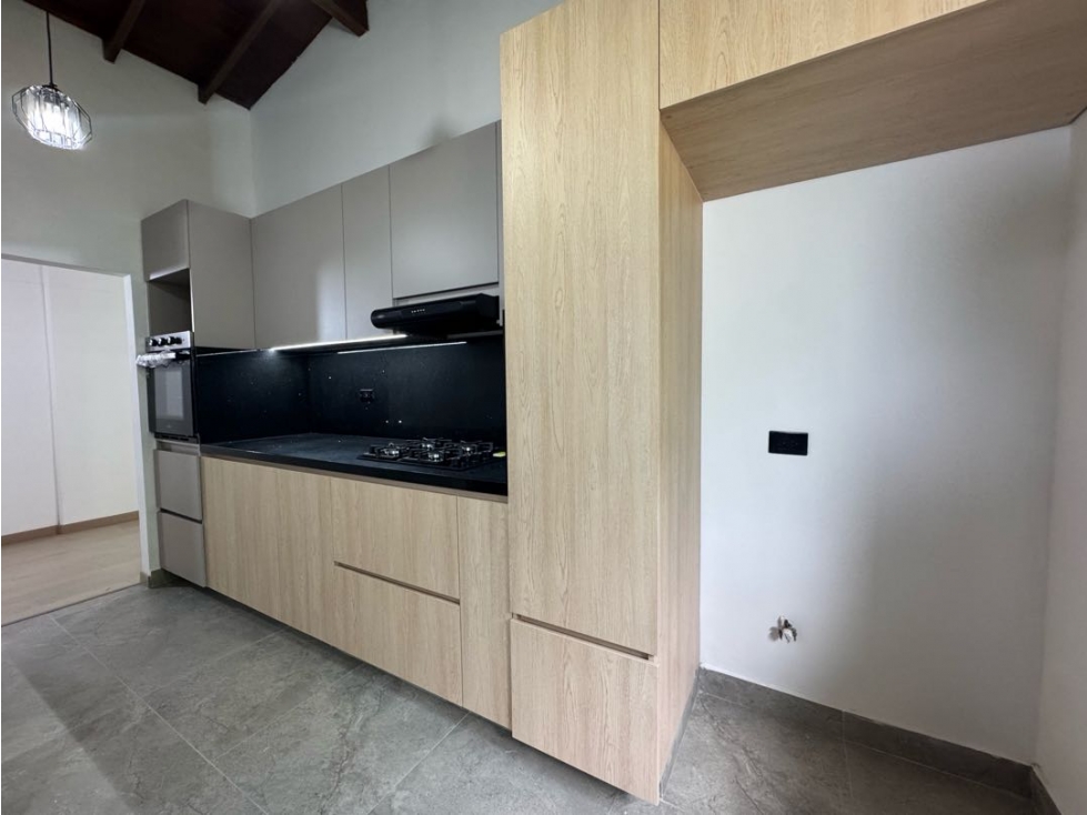 Vendo Apto Remodelado Patio Bonito 91m2 Muy Comercial — foto 4