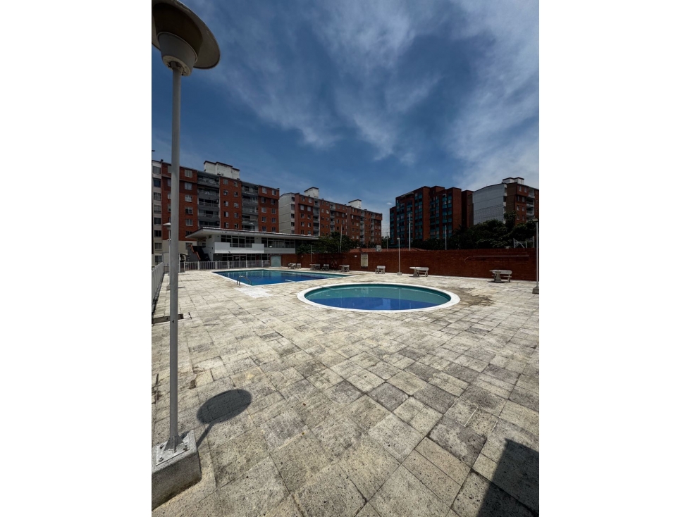VENDO APTO REMODELADO 5P C/A Y PARQ. EN GUADALUPE REAL (FG)W.9986769 — foto 4
