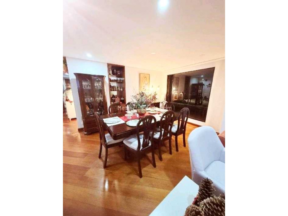 VENDO APTO REMODELADO EN CHICO — foto 2