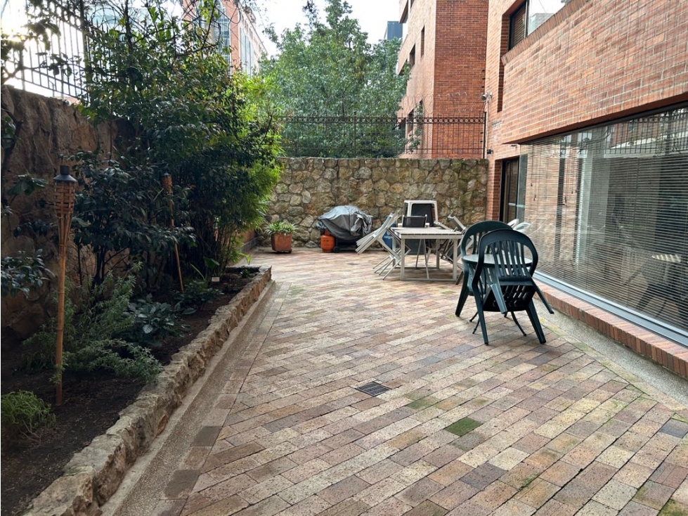 VENDO APTO ROSALES BAJO, 4 ALCOBAS. 240 mts + 200 mts DE TERRAZA — foto 3