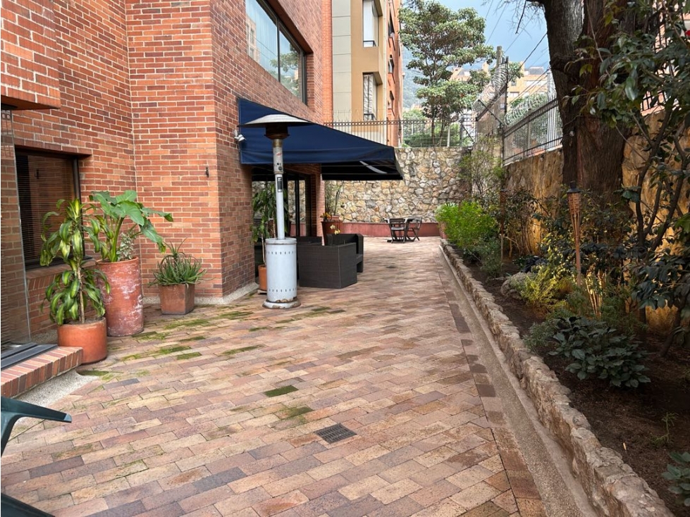 VENDO APTO ROSALES BAJO, 4 ALCOBAS. 240 mts + 200 mts DE TERRAZA — foto 4