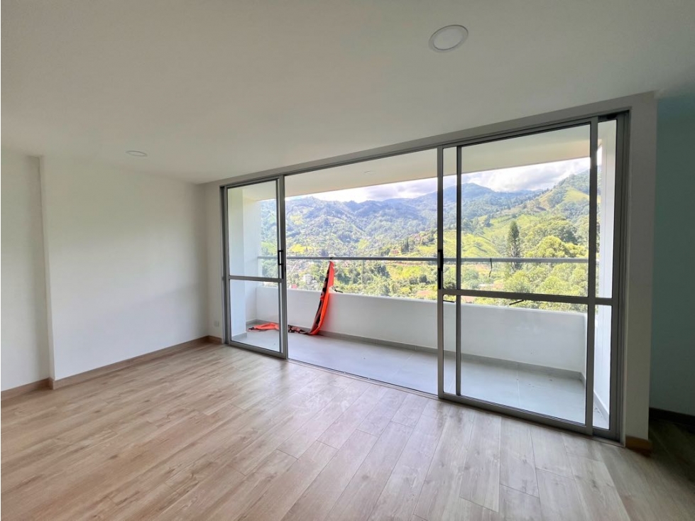 APARTAMENTO NUEVO EN SABANETA CERCA A LA UNIVERSIDAD CEIPA