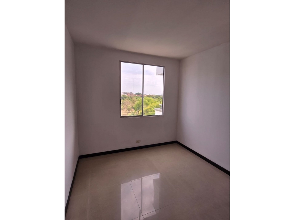 Vendo apto + Cali comuna 17 + 87 m2 + 3 hab + balcon + 6 piso — foto 6