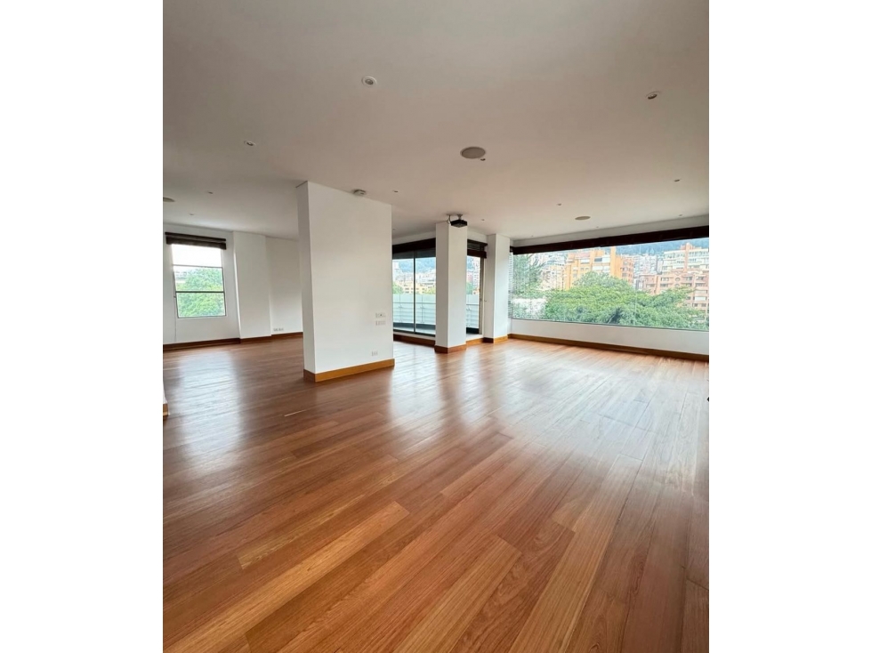Vendo arriendo apto con terraza y vista en la Cabrera