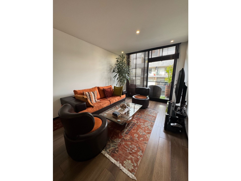Vendo arriendo apto en el chico cerca de todo!