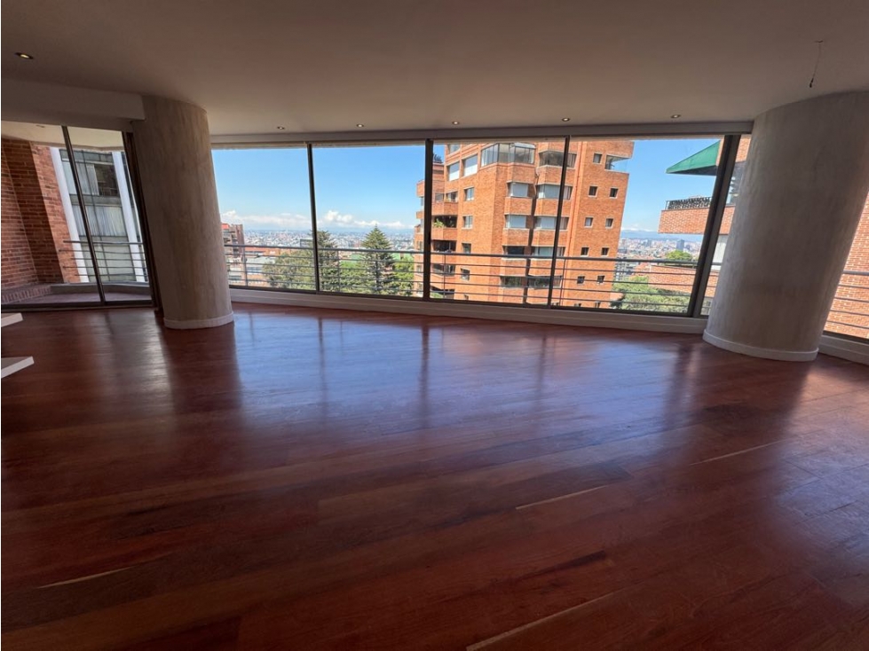 Vendo arriendo apto iluminado con vista en Rosales — foto 2