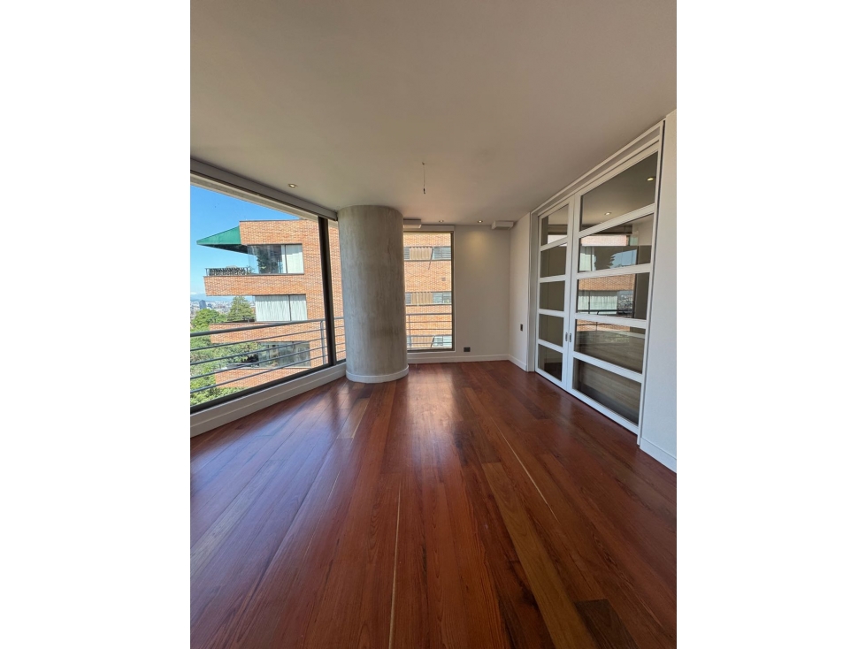 Vendo arriendo apto iluminado con vista en Rosales — foto 4