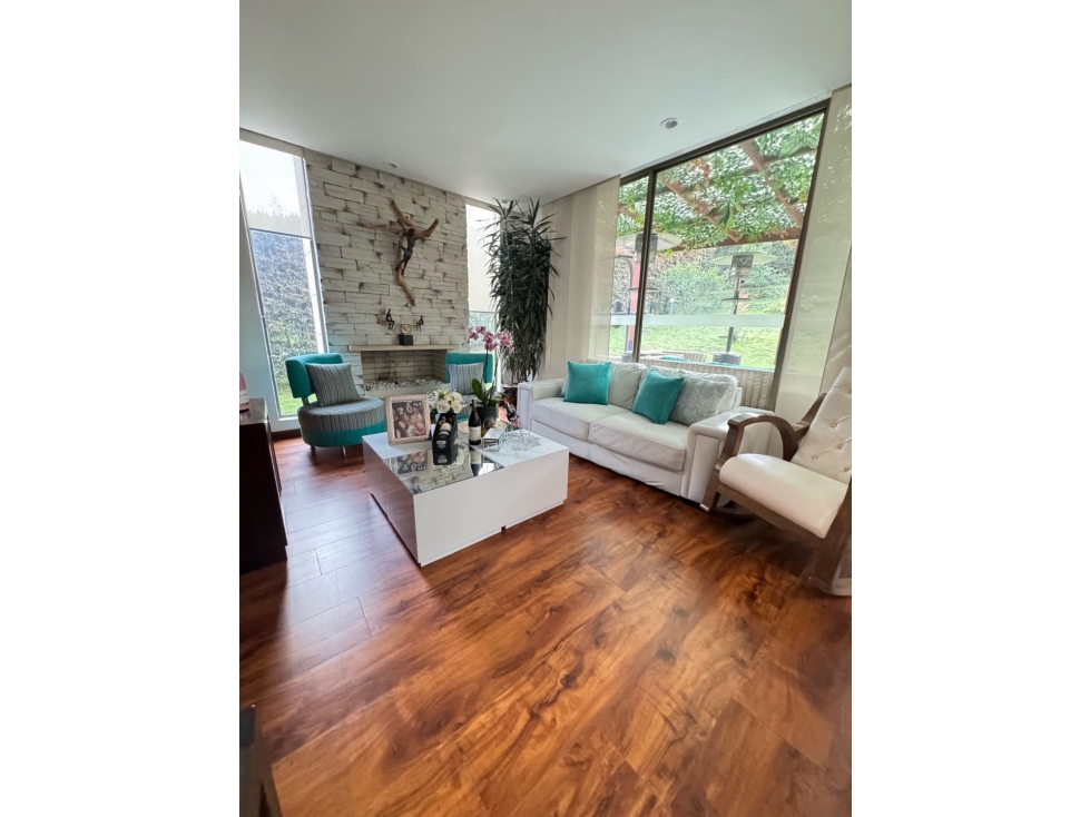 Vendo - Arriendo casa en Colina Campestre