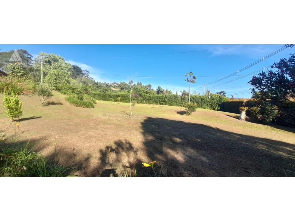 Vendo - Arriendo Casa en Rionegro — foto 2