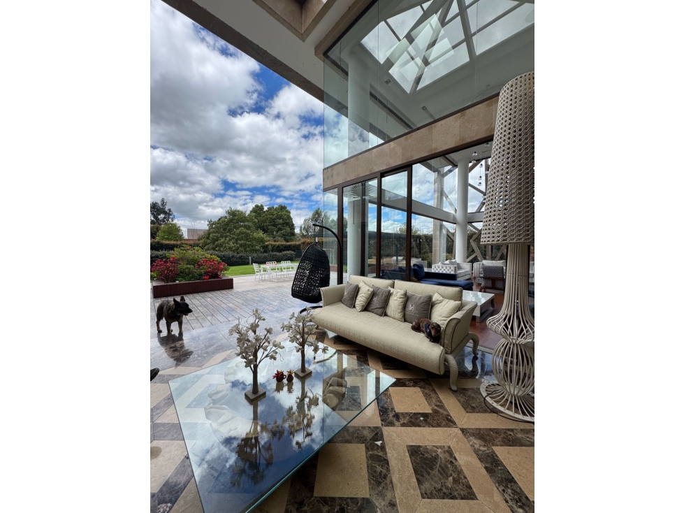 Vendo - arriendo casa en San Jacinto Club House